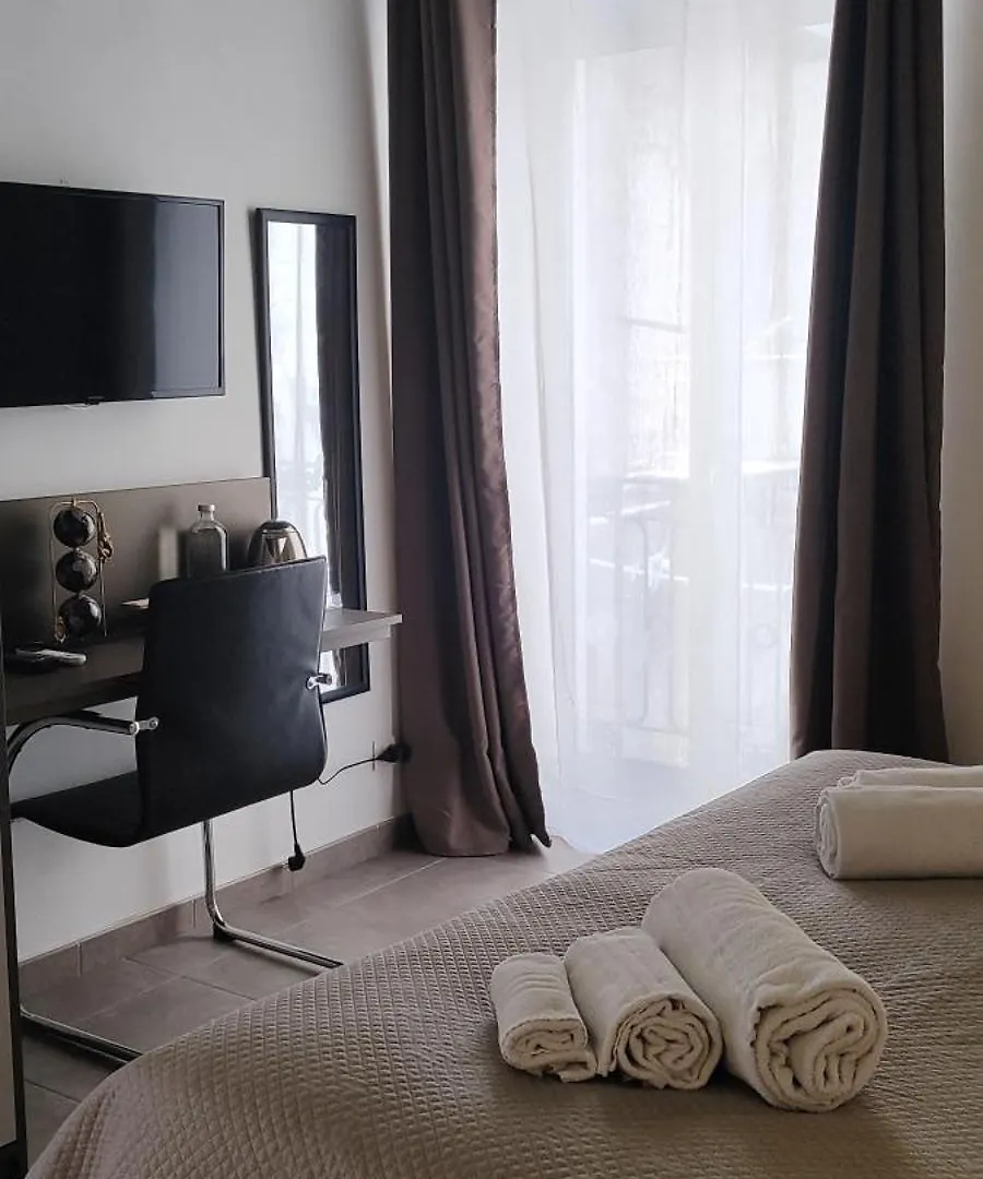 Giovita Room And Suite Centro Sicilia Caltanissetta 0*,